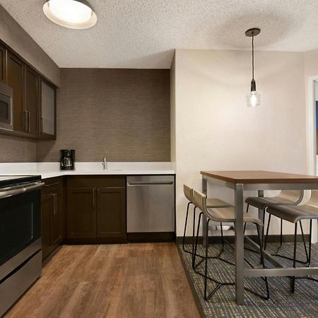 Residence Inn By Marriott Norfolk Airport Экстерьер фото