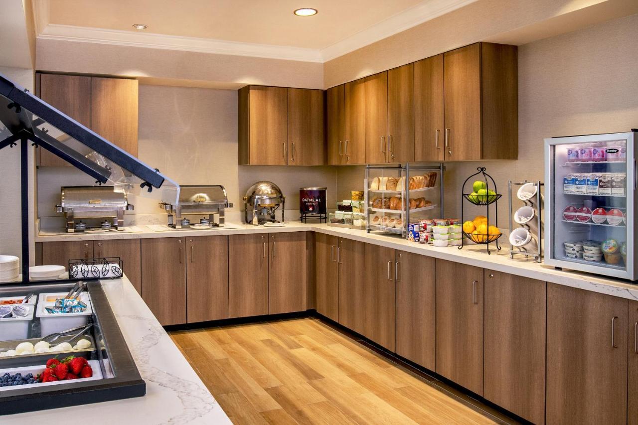 Residence Inn By Marriott Norfolk Airport Экстерьер фото
