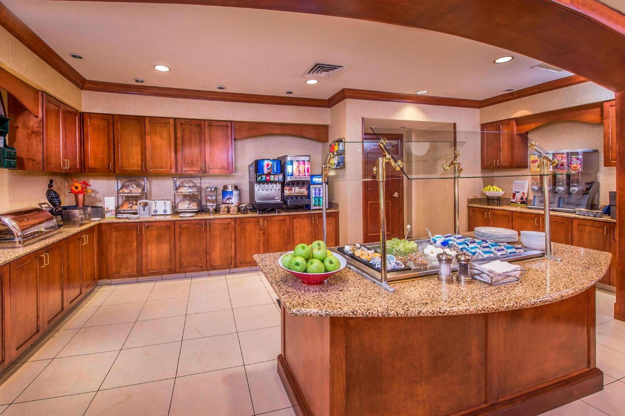 Residence Inn By Marriott Norfolk Airport Экстерьер фото