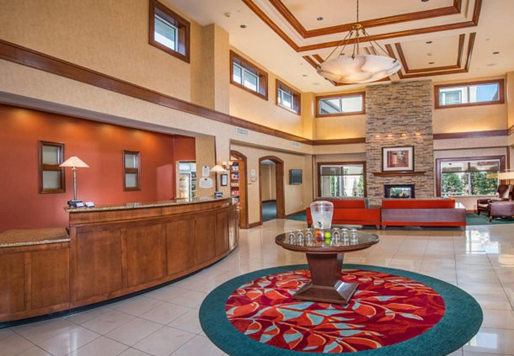 Residence Inn By Marriott Norfolk Airport Экстерьер фото